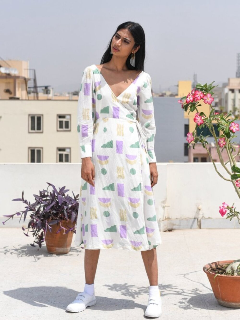 Sz L Maggie Jayne Cream Wrap Maxi Dress with Green & Lavender Print